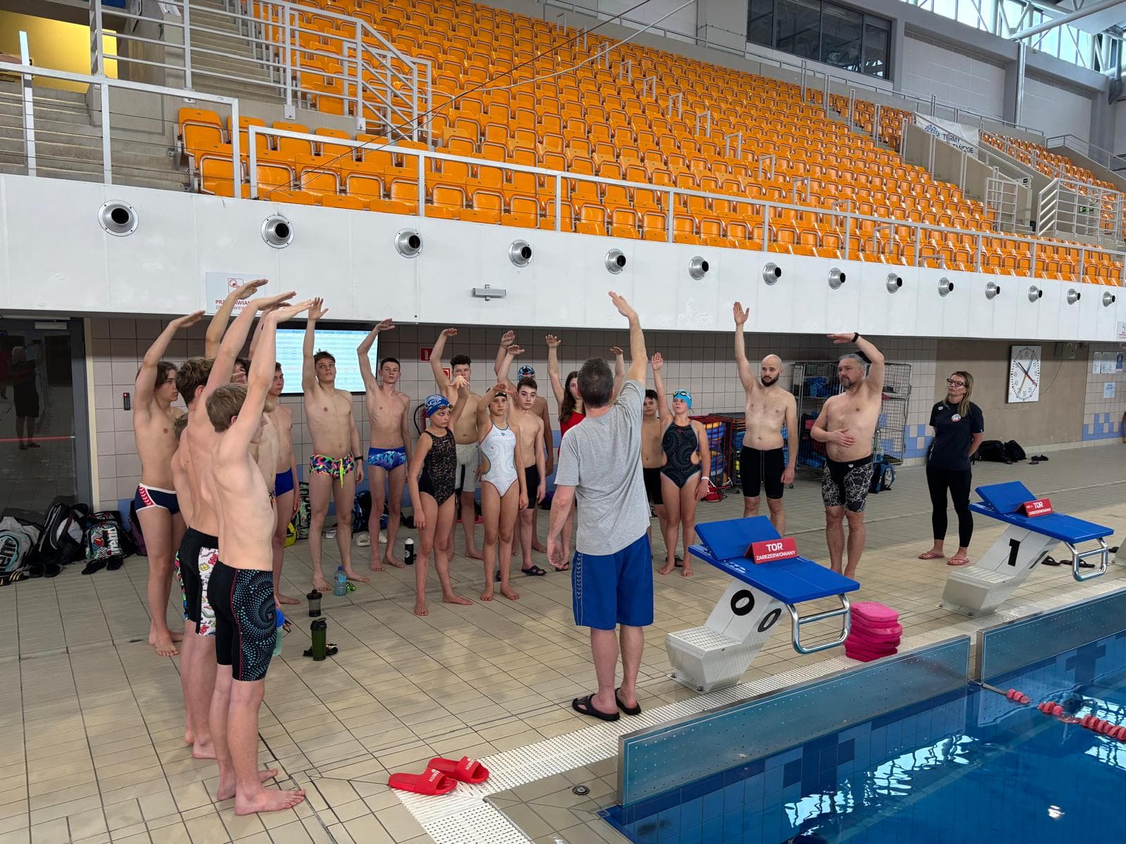 Warsztaty pływackie z trenerem Bartkiem